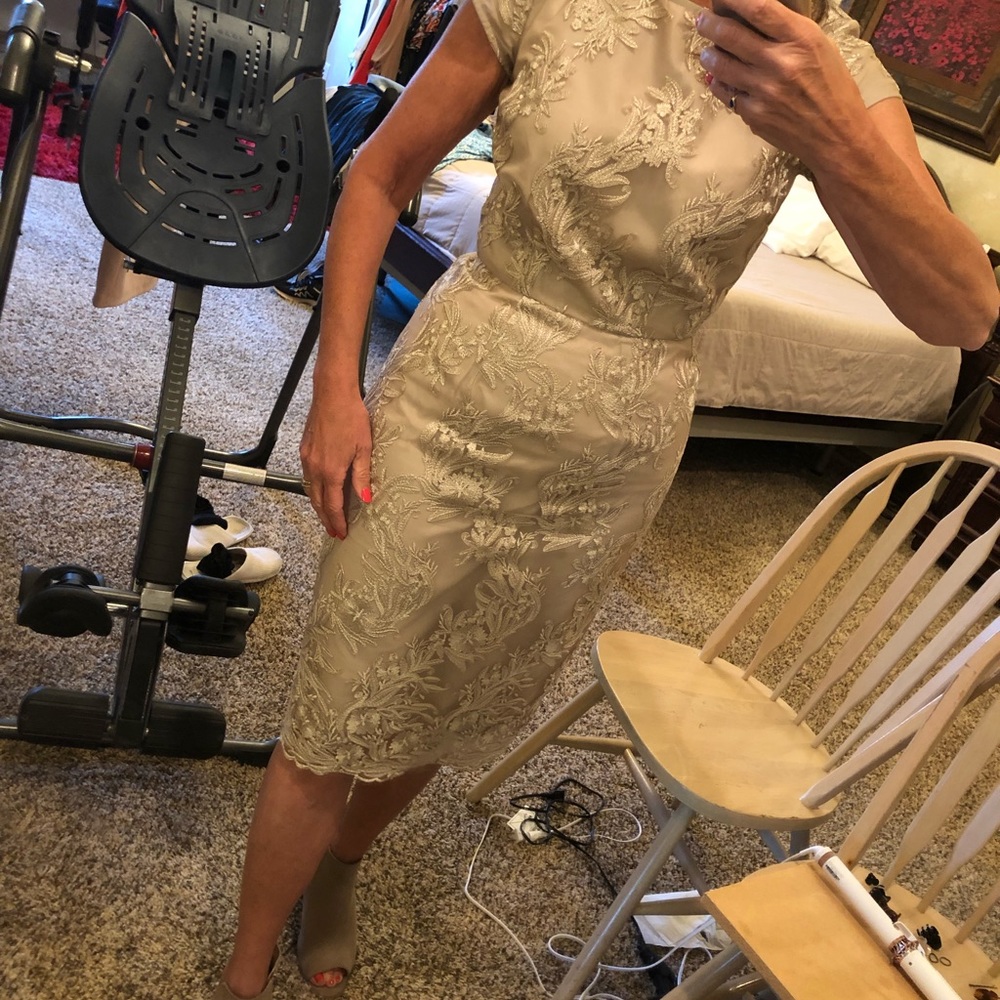 Women’s taupe color lace dress. Size 4.  Model is size 6 and 5’6”.